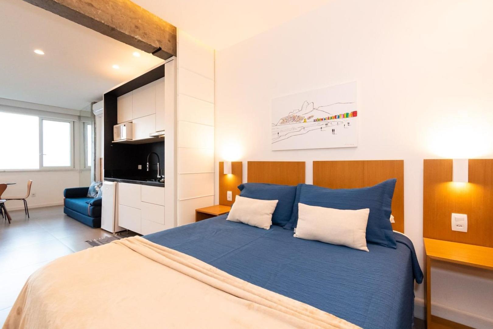 Apartamento Frente Mar Em Copacabana | A 3196/502